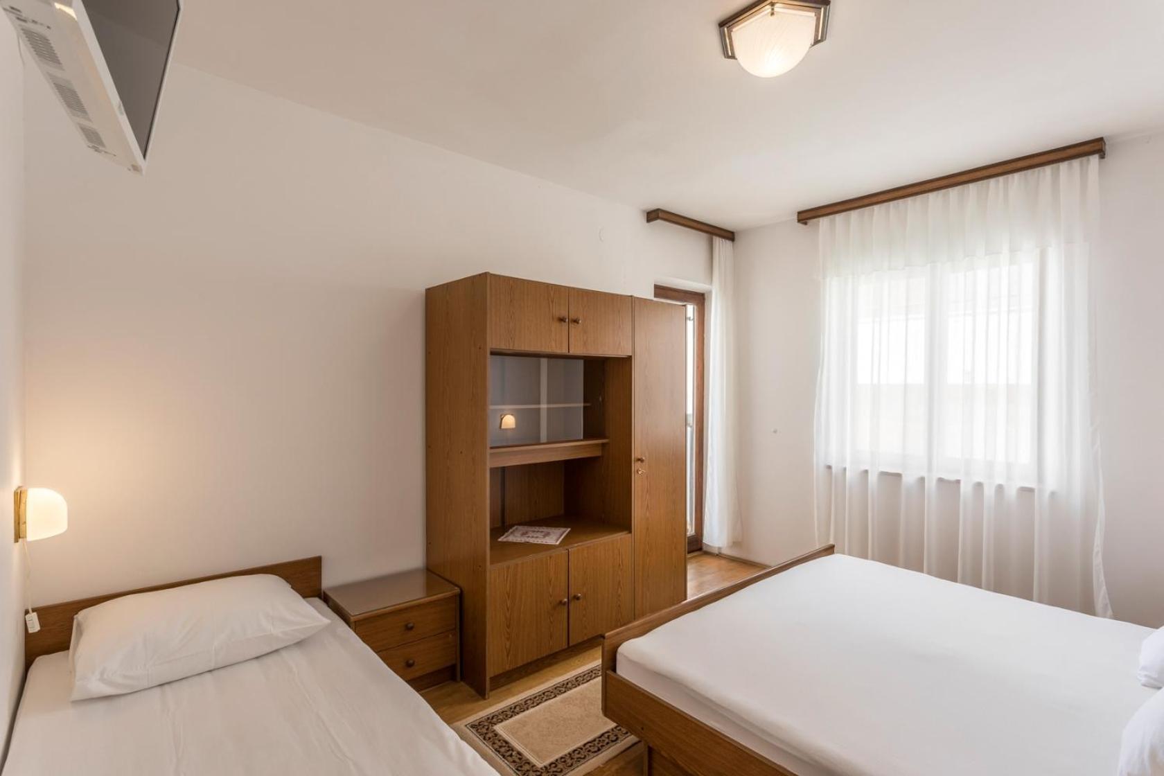 Apartments With A Parking Space Baska Voda, Makarska - 301 部屋 写真