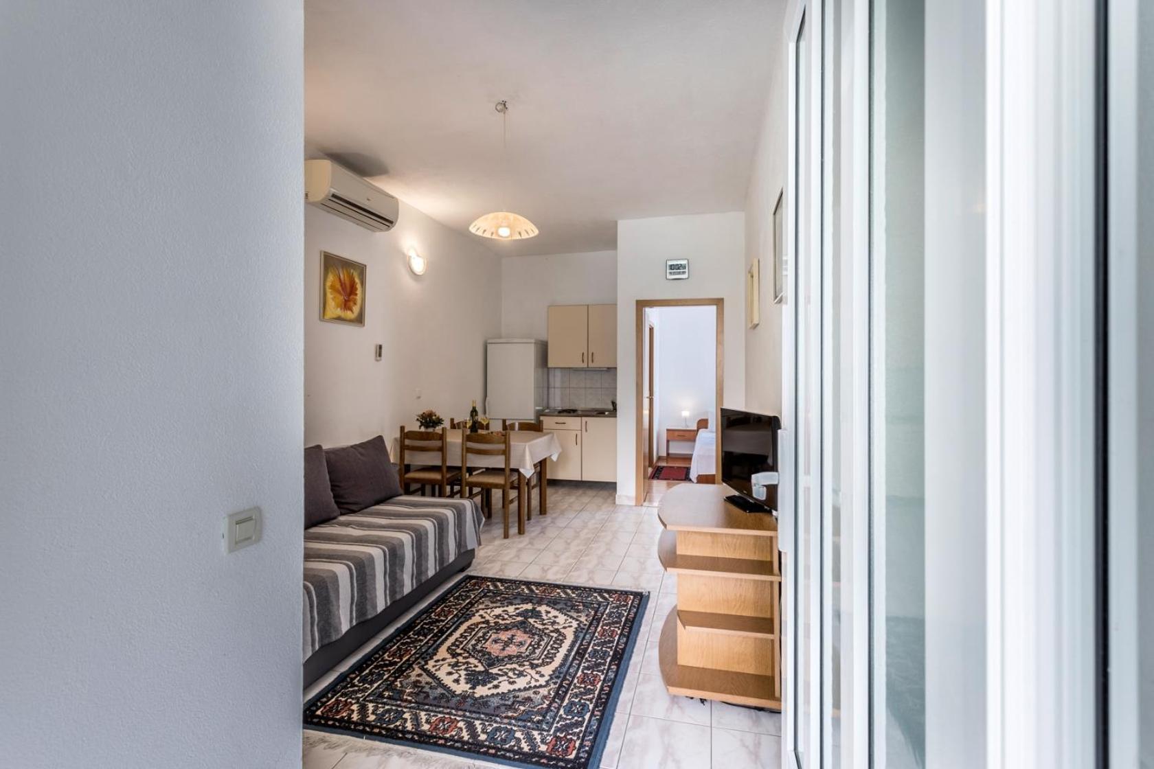 Apartments With A Parking Space Baska Voda, Makarska - 301 部屋 写真